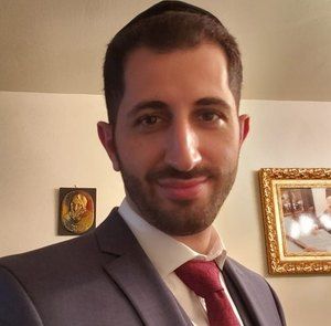 Meet your Posher, Assaf